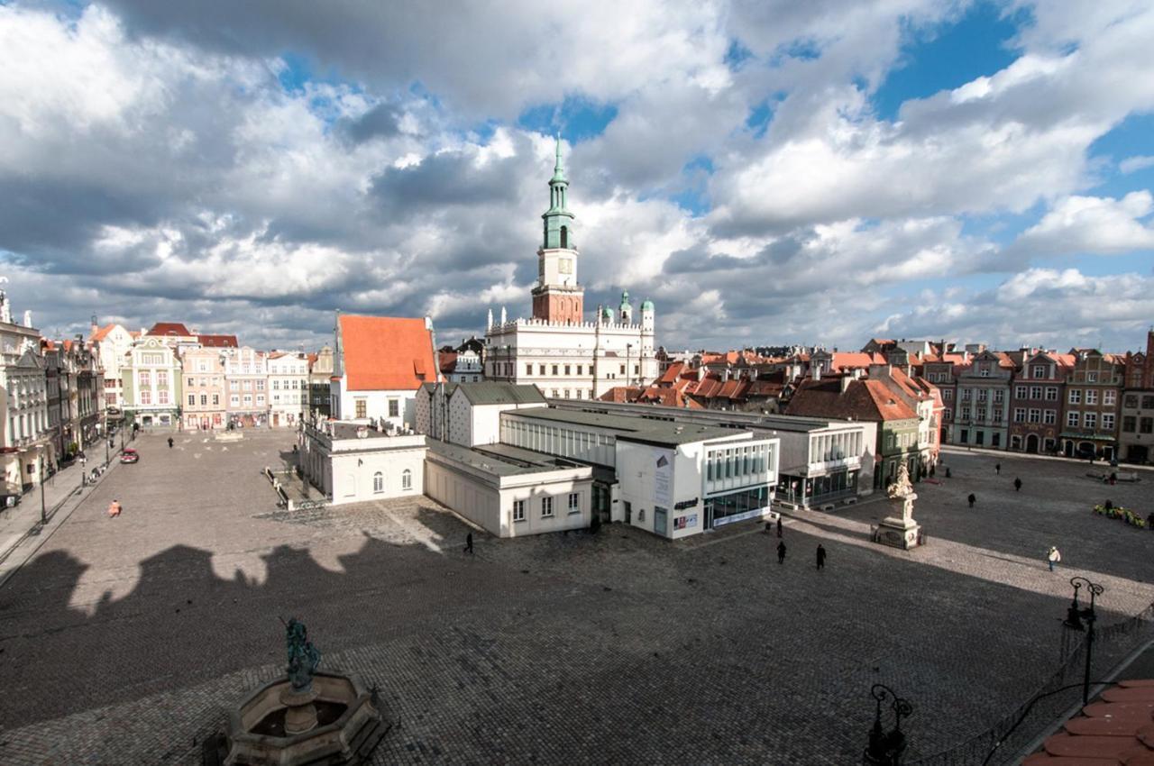 Melody Stary Rynek Poznan Albergue Exterior foto